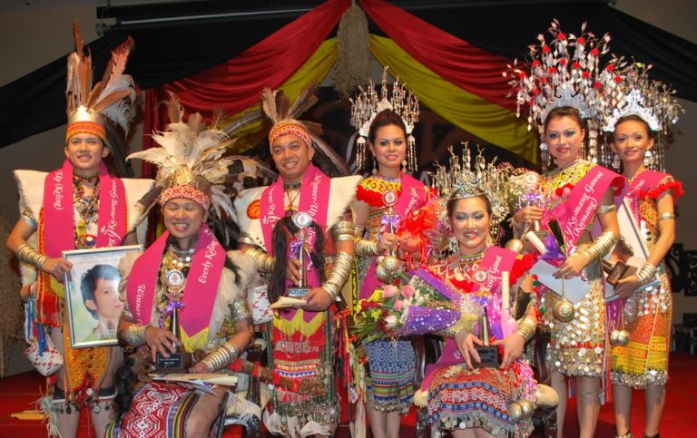 7 Perkara Yang Perlu Anda Tahu Tentang Hari Gawai Dayak