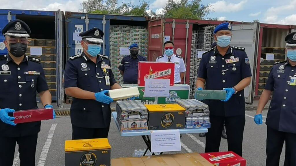 Sindiket Seludup Rokok Dan Arak Bernilai RM 21.5 Juta Tumpas, Rampasan ...