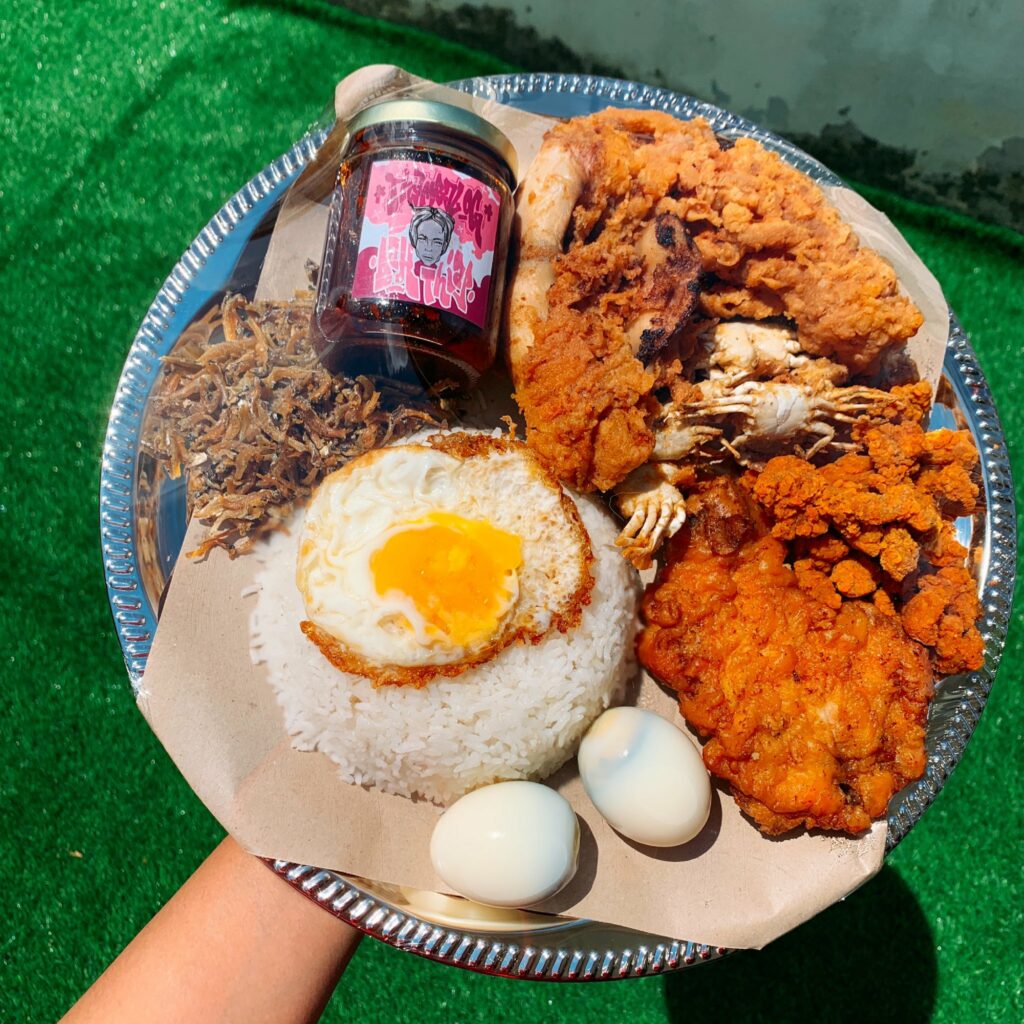 Ini 5 Gerai Nasi Lemak Di Kuching Buat Anda Yang Selalu Kelaparan Tengah Malam 7660