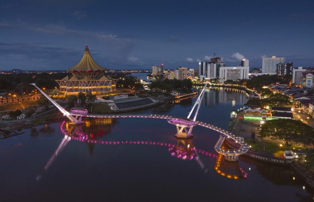 20 Tempat Menarik Di Kuching Yang Mesti Anda Kunjungi