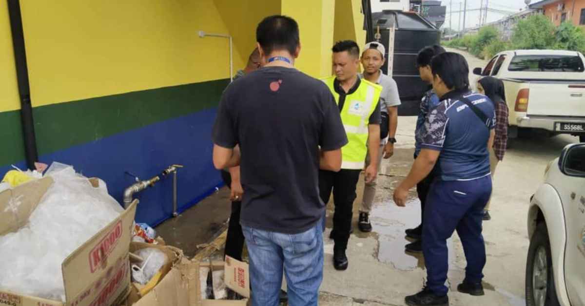 Kantoi Buat Sambungan Paip Haram, Dua Pasar Raya Besar Di Kunak Didenda RM10K